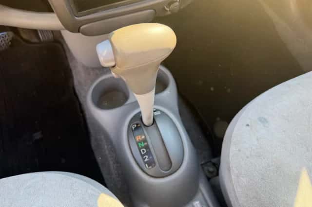Toyota Yaris (2000) thumbnail 6