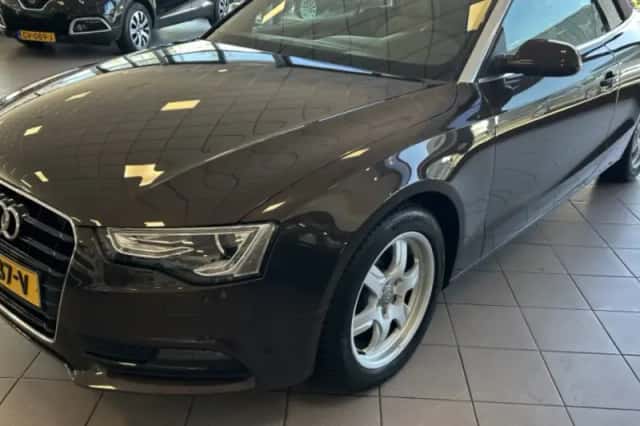 Audi A5 (2016) thumbnail 1