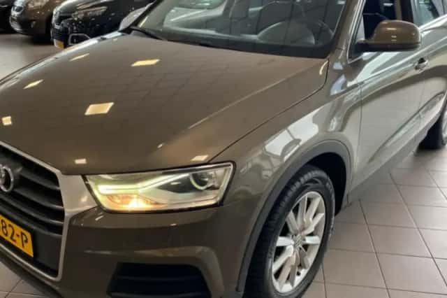 Audi Q3 (2015) thumbnail 1
