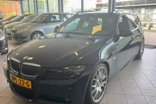 BMW 3-Serie (2025) thumbnail 1