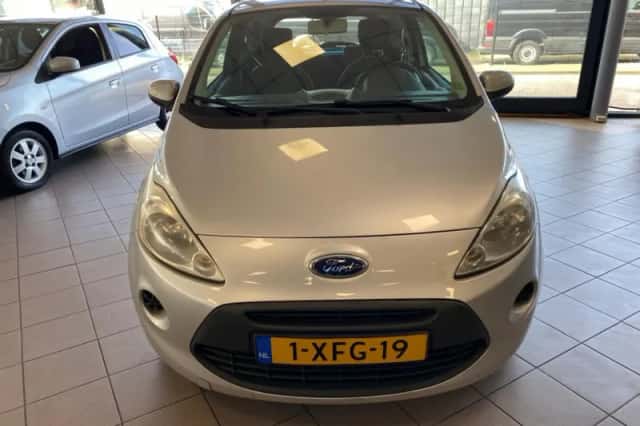 Ford Ka (2012) thumbnail 3