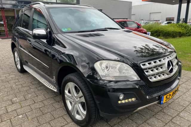 Mercedes-Benz ML-Klasse (2009) thumbnail 5