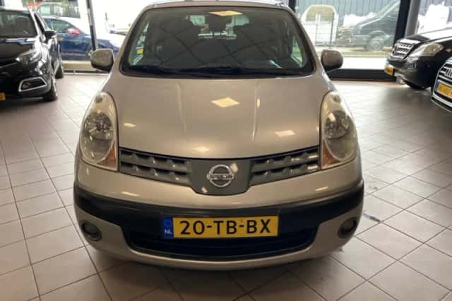 Nissan Note (2006) thumbnail 3