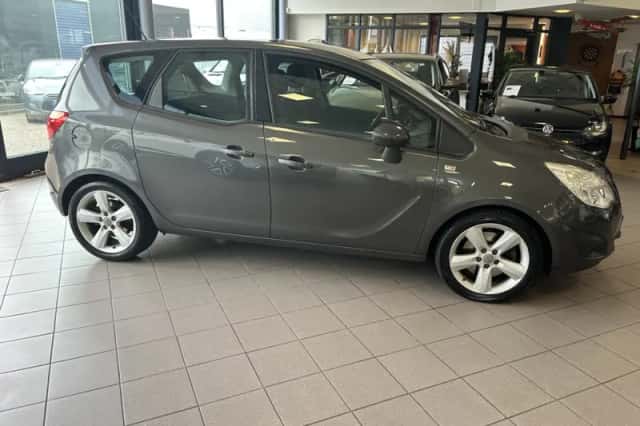 Opel Meriva (2010) thumbnail 6