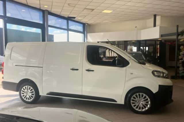 Opel Vivaro (2021) thumbnail 5