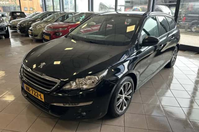 Peugeot 308 (2015) thumbnail 2