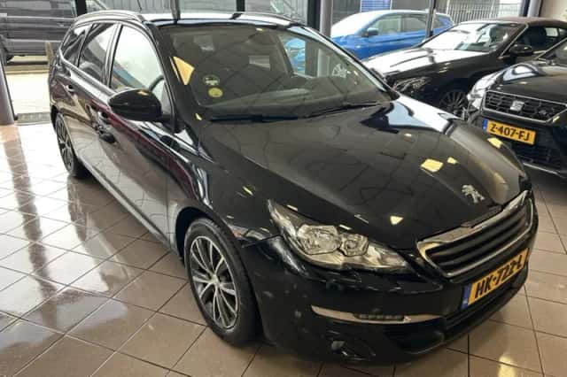 Peugeot 308 (2015) thumbnail 5
