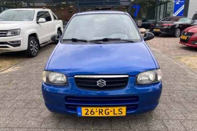 Suzuki Alto (2005) thumbnail 3
