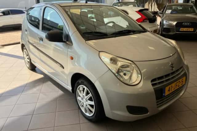 Suzuki Alto (2009) thumbnail 5