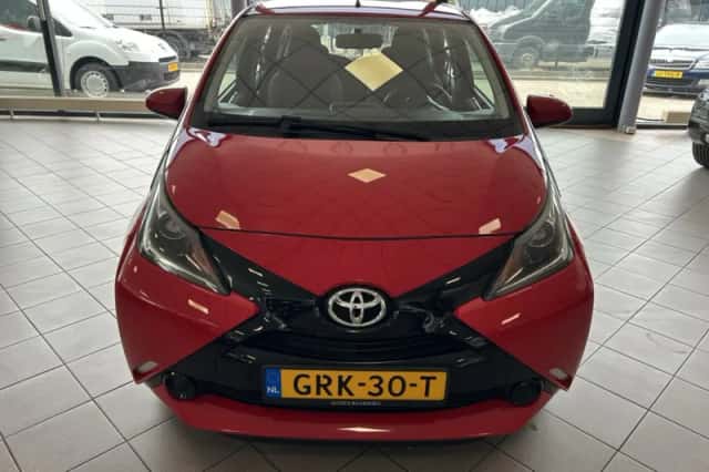 Toyota Aygo (2024) thumbnail 3