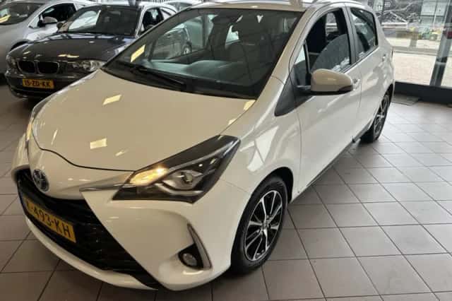Toyota Yaris (2018) thumbnail 1