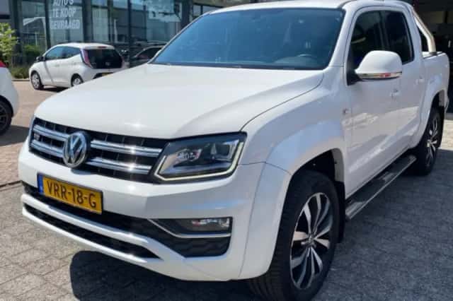 Volkswagen Amarok (2022) thumbnail 1