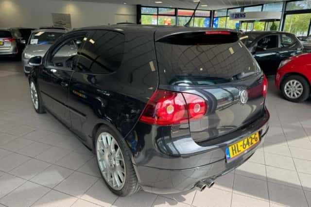 Volkswagen Golf (2015) thumbnail 5