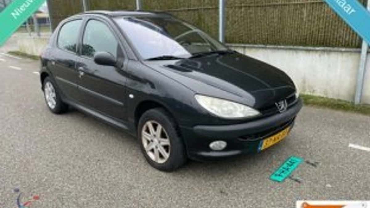 Peugeot 206 (2004) — foto 1