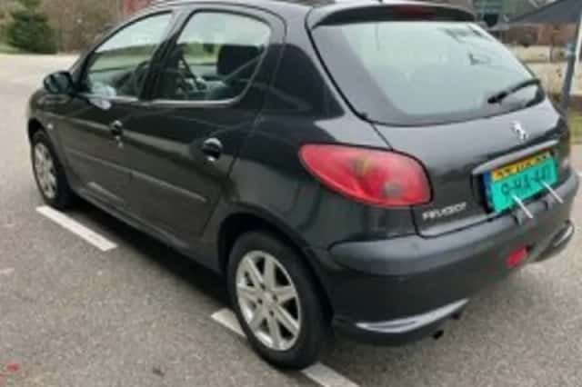 Peugeot 206 (2004) thumbnail 4
