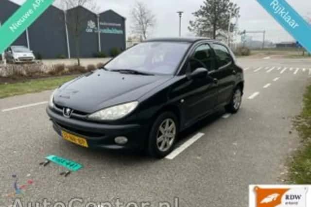 Peugeot 206 (2004) thumbnail 2