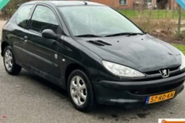 Peugeot 206 (2005) thumbnail 2