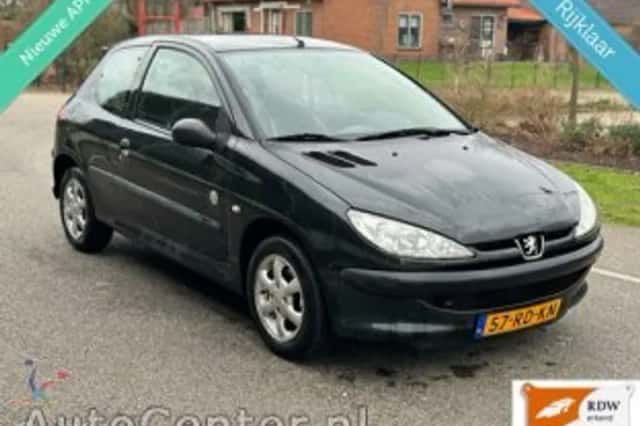 Peugeot 206 (2005) thumbnail 2