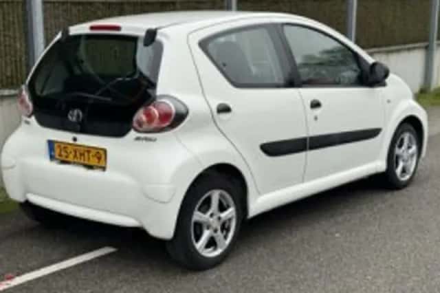 Toyota Aygo (2012) thumbnail 5