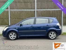 Toyota Corolla (2004) thumbnail 3