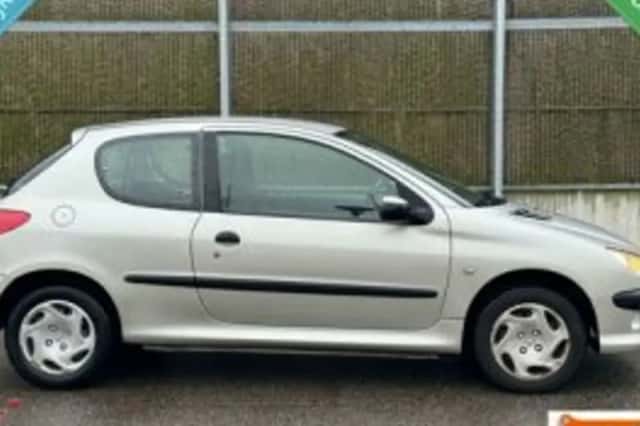 Peugeot 206 (2003) thumbnail 3