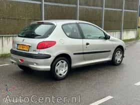 Peugeot 206 (2003) thumbnail 4
