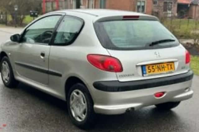 Peugeot 206 (2003) thumbnail 5