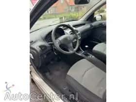 Peugeot 206 (2003) thumbnail 8