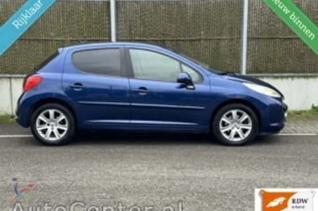 Peugeot 207 (2007) thumbnail 3