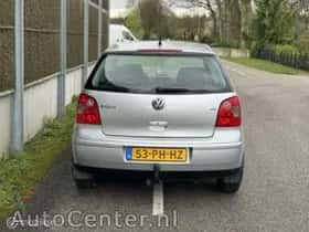 Volkswagen Polo (2004) thumbnail 8