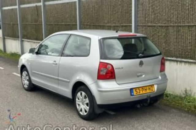 Volkswagen Polo (2004) thumbnail 5