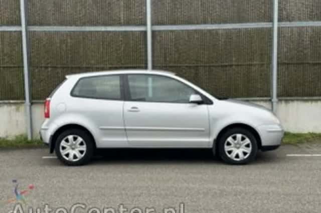 Volkswagen Polo (2004) thumbnail 6