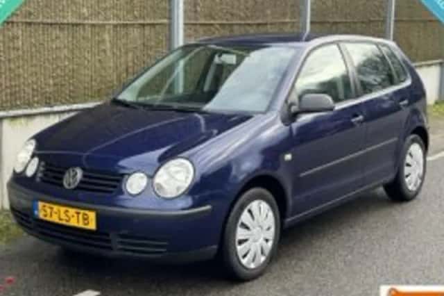 Volkswagen Polo (2003) thumbnail 2