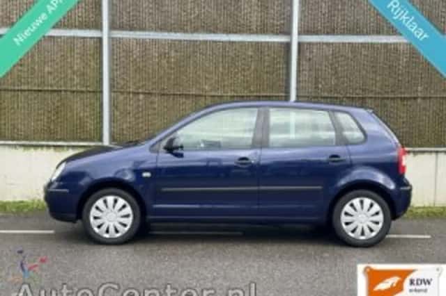 Volkswagen Polo (2003) thumbnail 3