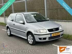 Volkswagen Polo (2000) thumbnail 2