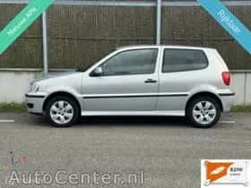 Volkswagen Polo (2000) thumbnail 3