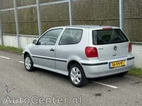 Volkswagen Polo (2000) thumbnail 5