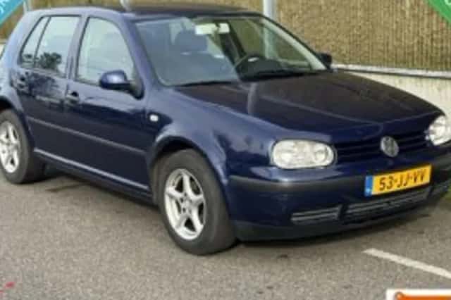 Volkswagen Golf (2002) thumbnail 2