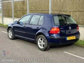 Volkswagen Golf (2002) thumbnail 4
