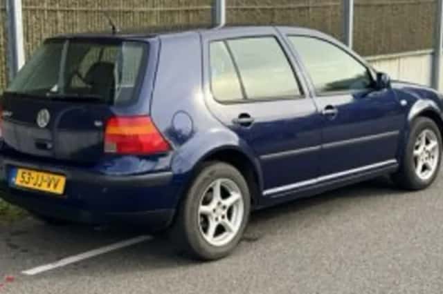 Volkswagen Golf (2002) thumbnail 5
