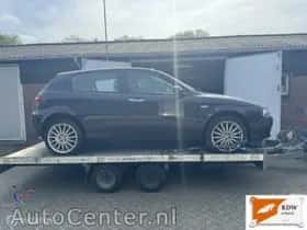 Alfa Romeo 147 (2008) thumbnail 3