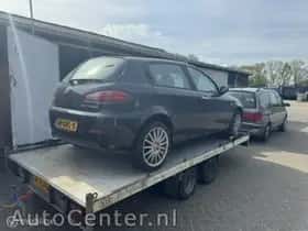 Alfa Romeo 147 (2008) thumbnail 4