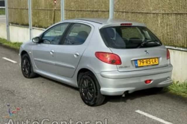 Peugeot 206 (2005) thumbnail 5