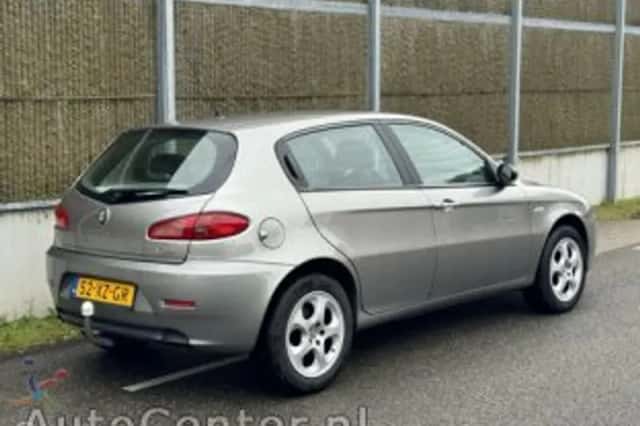 Alfa Romeo 147 (2007) thumbnail 4