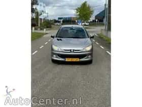 Peugeot 206 (2005) thumbnail 7