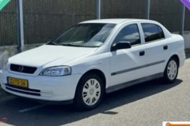 Opel Astra (1999) thumbnail 2