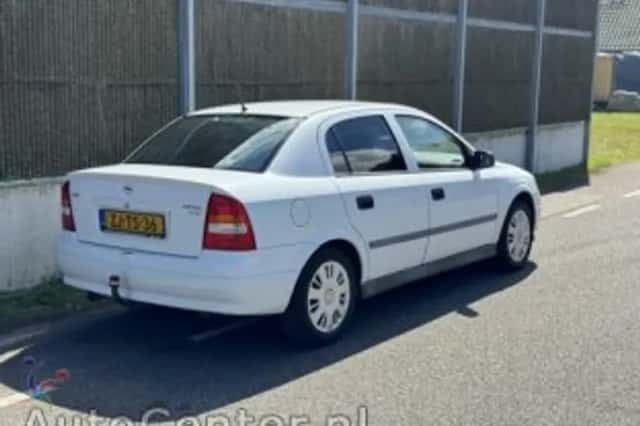 Opel Astra (1999) thumbnail 5