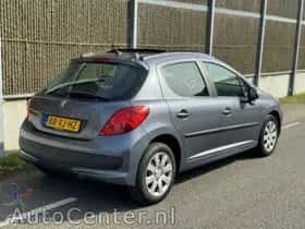 Peugeot 207 (2007) thumbnail 5