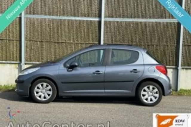 Peugeot 207 (2007) thumbnail 3