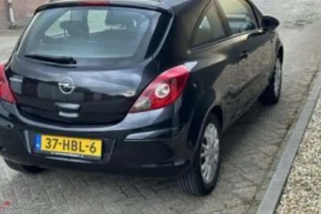 Opel Corsa (2008) thumbnail 4